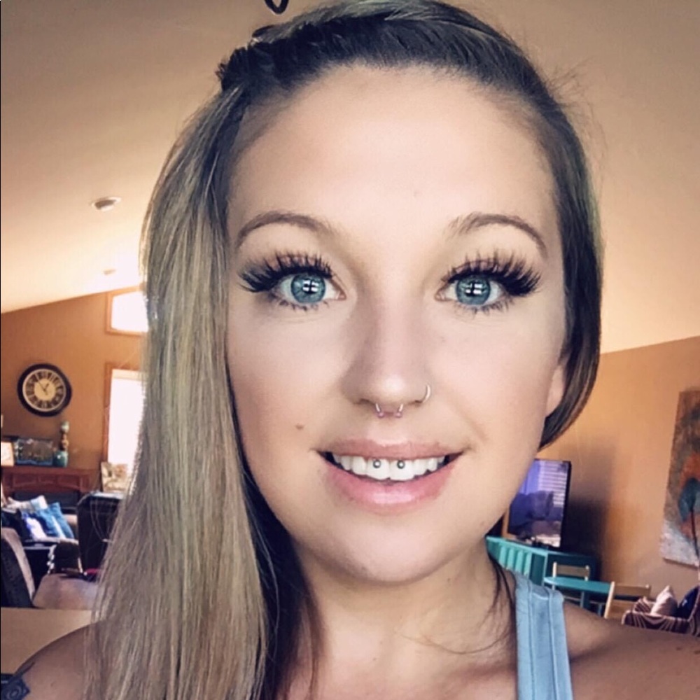 Meet your Posher, Blair